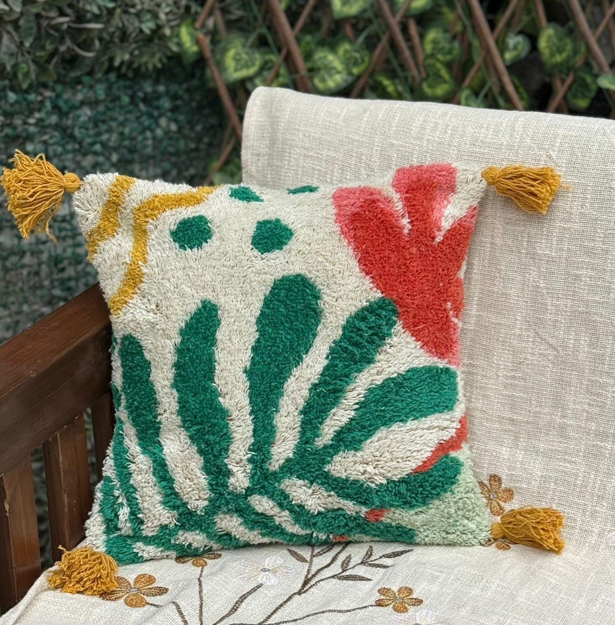 572b49c3-bfd0-4928-a13c-9d347265b3e0